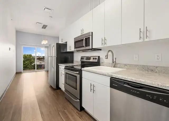 Property at SoEl District Lofts - 430 E Elm St, Springfield, MO, 65806, 0-1 beds, 1-1.5 bath, [object Object]