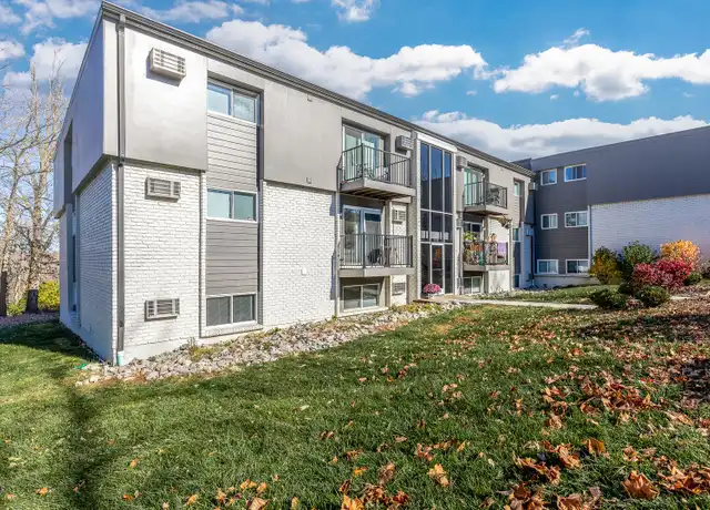 Property at 150 E Broadway St Unit 8, Loveland, OH, 45140, 2 beds, 1 bath, [object Object]