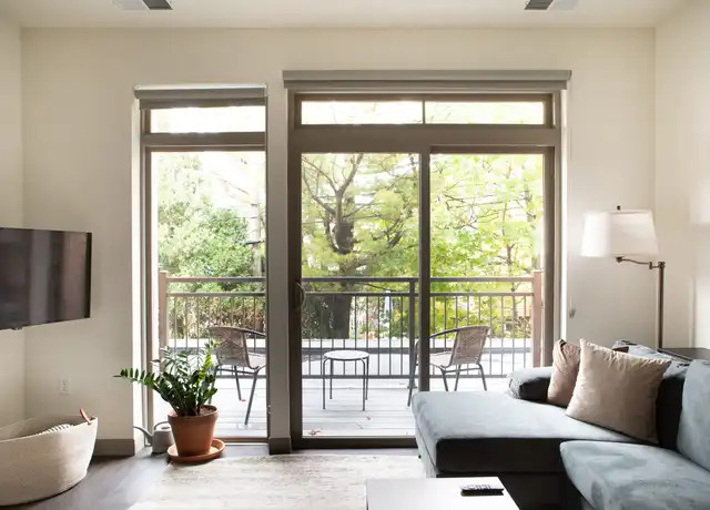 Property at 2420 E Capitol Dr Unit 204, Shorewood, WI, 53211, 1 bed, 1 bath, [object Object]