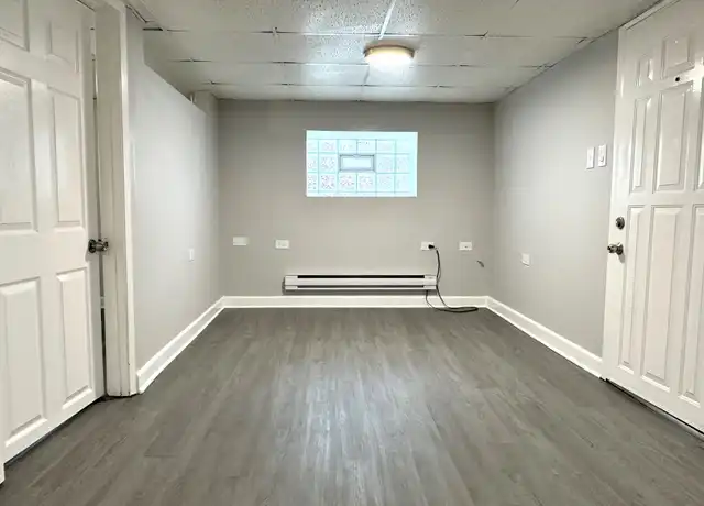 Property at 3521 W Grace St Unit BW, Chicago, IL, 60618, 1 bed, 1 bath, [object Object]