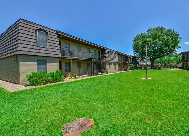 Property at 1518 East Ave Unit 102, Katy, TX, 77493, 2 beds, 1 bath, [object Object]