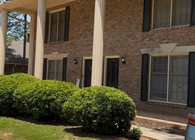 Property at 2591 Golfview Ter SE, Conyers, GA, 30013, 3 beds, 1.5 baths, [object Object]
