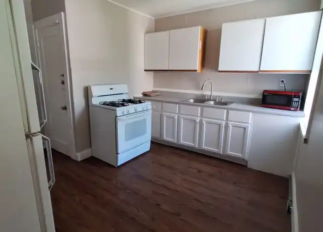 Property at 3221 Gravois Ave Unit B, St. Louis, MO, 63118, 1 bed, 1 bath, [object Object]