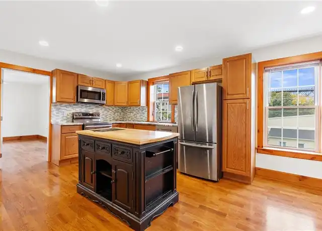 Property at 75 Albany St, Poughkeepsie, NY, 12601, 2 beds, 1 bath, [object Object]