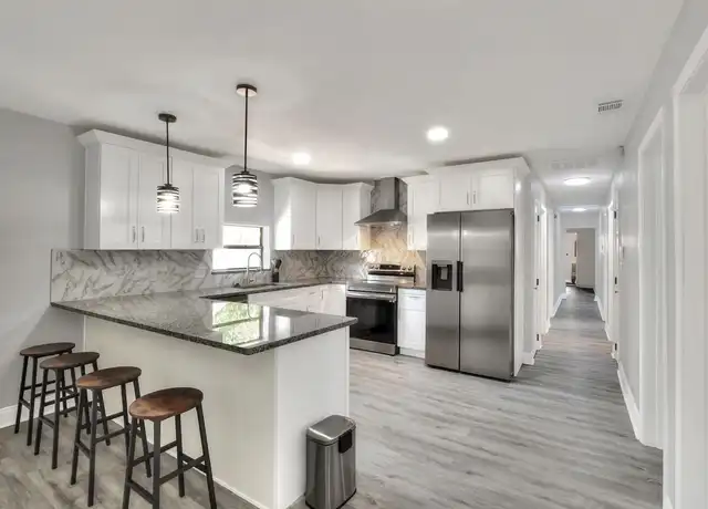 Property at 1524 S New York Ave, Lakeland, FL, 33803, 1 bed, 1 bath, [object Object]