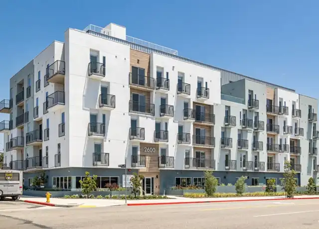 Property at 2600 S Sepulveda Blvd Unit 106, Los Angeles, CA, 90064, 3 beds, 3 baths, [object Object]