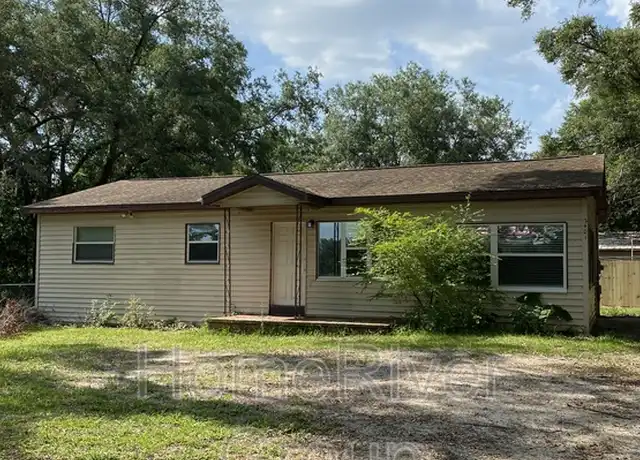 Property at 2401 NE 59th Pl, Ocala, FL, 34479, 3 beds, 1 bath, [object Object]
