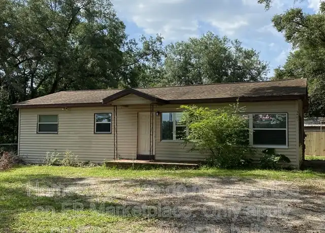 Property at 2401 NE 59th Pl, Ocala, FL, 34479, 3 beds, 1 bath, [object Object]