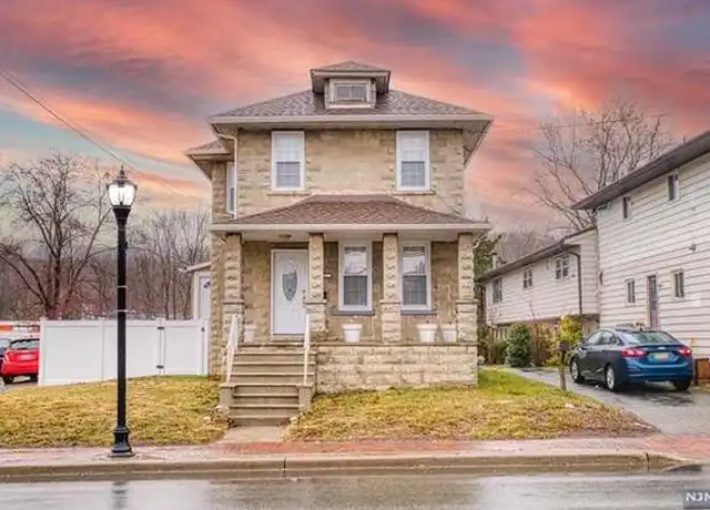 Property at 1121 Ringwood Ave, Haskell, NJ, 07420, 3 beds, 1 bath, [object Object]