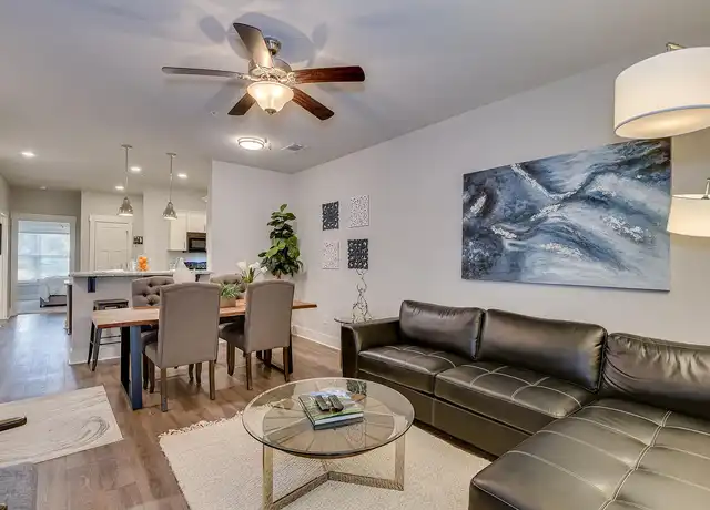 Property at McHenry Square - 2000 McHenry Sq, Augusta, GA, 30909, 1 bed, 1 bath, [object Object]