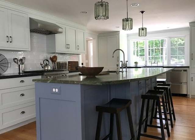 Photo of 16 Pinecroft Rd, Weston, MA 02493