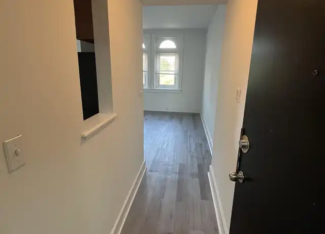 Property at 1732 Saint Paul St Unit 1732-4A, Baltimore, MD, 21202, 1 bed, 1 bath, [object Object]