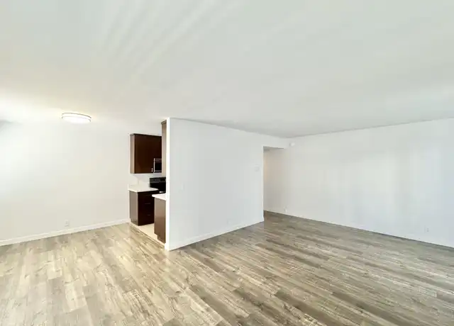 Property at 743 N Sweetzer Ave Unit 101, Los Angeles, CA, 90069, 1 bed, 1 bath, [object Object]