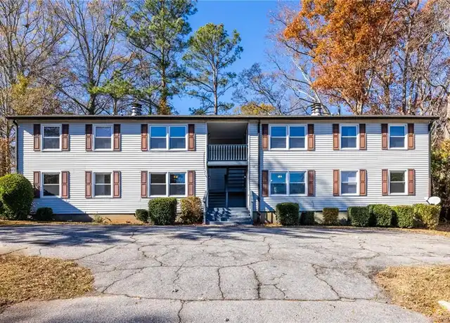 Property at 121 Mark Twain Cir, Athens, GA, 30605, 2 beds, 2 baths, [object Object]