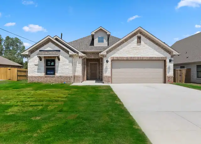Property at 610 Timberline Dr, Bridgeport, TX, 76426, 4 beds, 2 baths, [object Object]