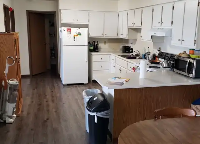 Property at 1601 N Freedom Rd Unit 10, Kaukauna, WI, 54130, 2 beds, 1 bath, [object Object]
