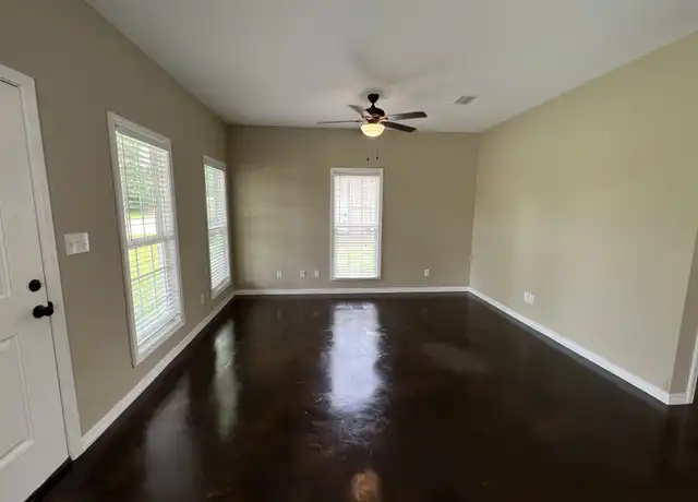 Property at 33228 Stables Dr, Spanish Fort, AL, 36527, 3 beds, 2 baths, [object Object]