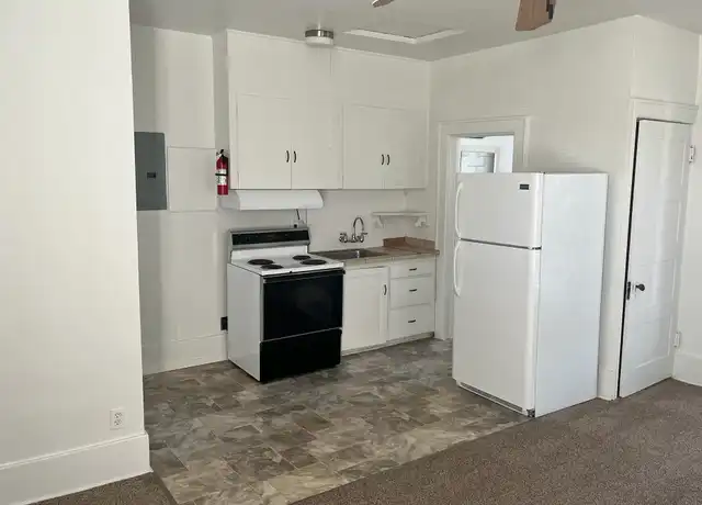 Property at 423 10th Ave S, Nampa, ID, 83651, 0 beds, 1 bath, [object Object]