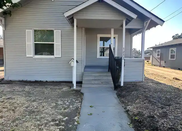 Property at 1233 Middleton St, Hanford, CA, 93230, 2 beds, 1 bath, [object Object]
