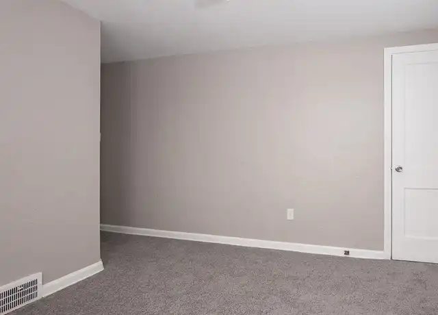 Property at 23561 Colbourne Rd, Euclid, OH, 44123, 3 beds, 1 bath, [object Object]
