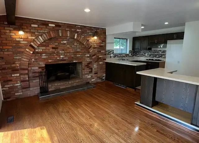 Property at 27030 Berkshire Dr, Southfield, MI, 48076, 3 beds, 4 baths, [object Object]