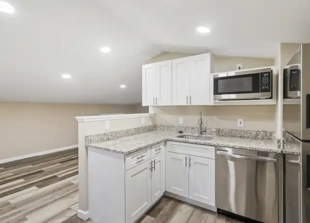 Property at 26324 Harper Ave Unit 6, St Clair Shores, MI, 48081, 3 beds, 1 bath, [object Object]