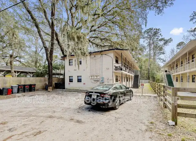 Property at 1738 Wright Ave Unit 3, Jacksonville, FL, 32207, 4 beds, 1 bath, [object Object]