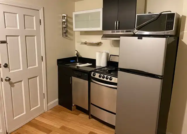 Property at 20 Bartlett Pl Unit 4, Boston, MA, 02113, 1 bed, 1 bath, [object Object]