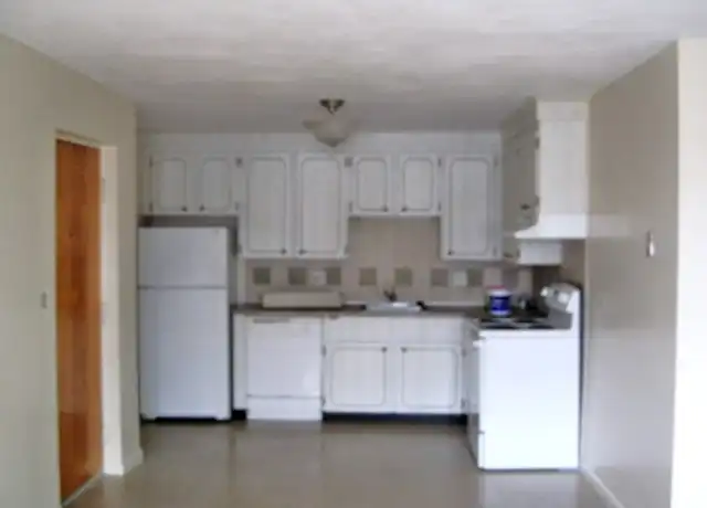 Property at 181 Lexington St Unit 39, Auburndale, MA, 02466, 2 beds, 1 bath, [object Object]