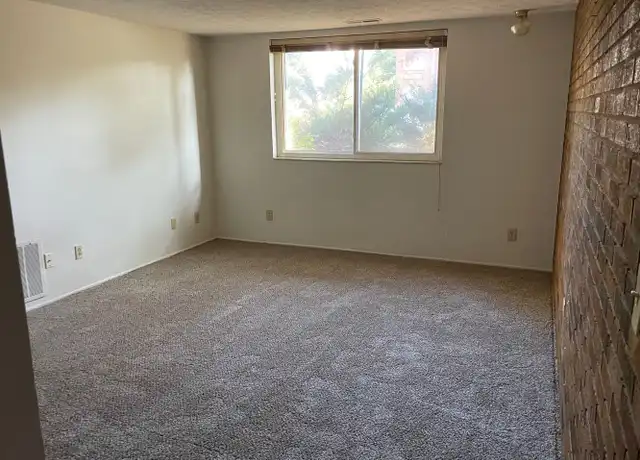 Property at 2767 Queen City Ave Unit 4, Cincinnati, OH, 45238, 1 bed, 1 bath, [object Object]