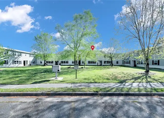 Property at 642 Dresden Dr Unit P, Newport News, VA, 23601, 2 beds, 1 bath, [object Object]