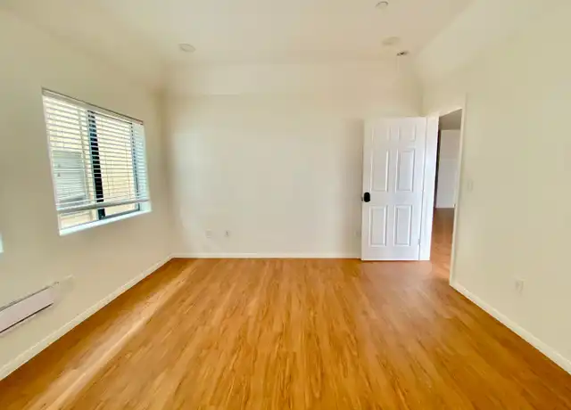 Property at 6761 Del Playa Dr Unit 102, Goleta, CA, 93117, 1 bed, 1 bath, [object Object]