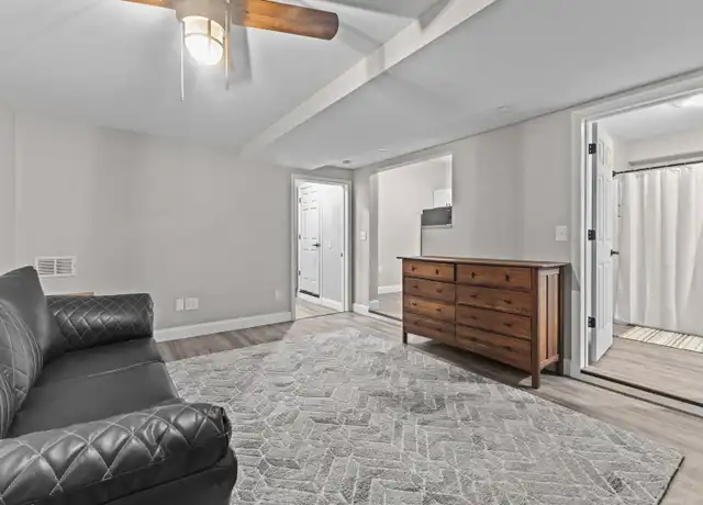 Property at 128 Grand Ave #3, Swanton, VT, 05488, 1 bed, 1 bath, [object Object]