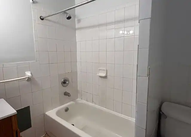 Property at 138 Hawthorne Ave, Yonkers, NY, 10701, 3 beds, 1 bath, [object Object]