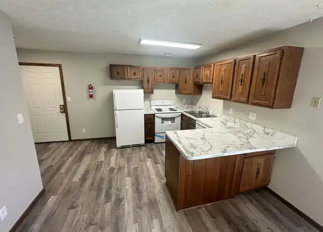 Property at 5840 S 52nd St Unit 6, Lincoln, NE, 68516, 2 beds, 1 bath, [object Object]
