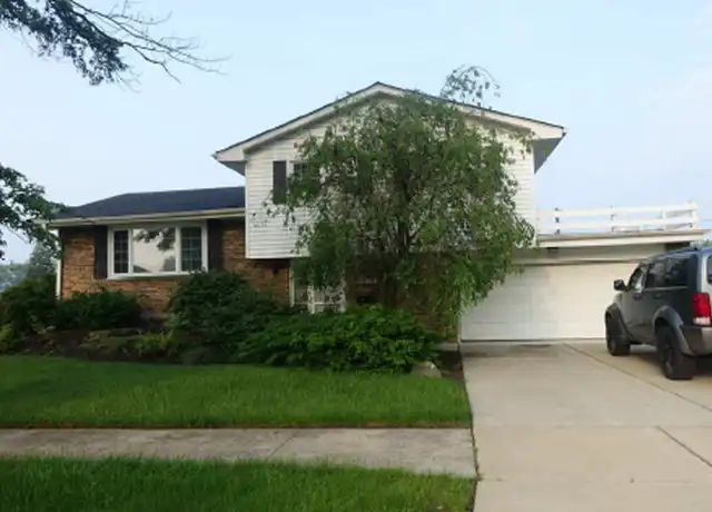 Property at 16416 Clark Ln Unit NA, Tinley Park, IL, 60477, 3 beds, 1.5 baths, [object Object]