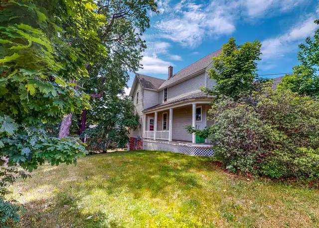 Property at 115 Blemhuber Ave Unit 2, Marquette, MI, 49855, 2 beds, 1 bath, [object Object]