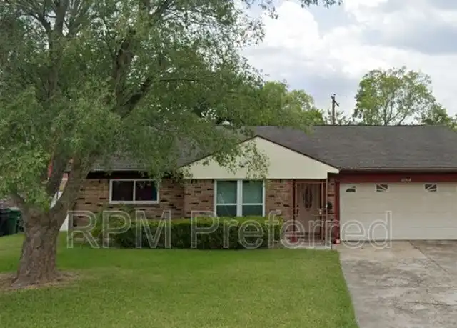 Property at 11910 Hunkler Dr, Houston, TX, 77047, 3 beds, 2 baths, [object Object]