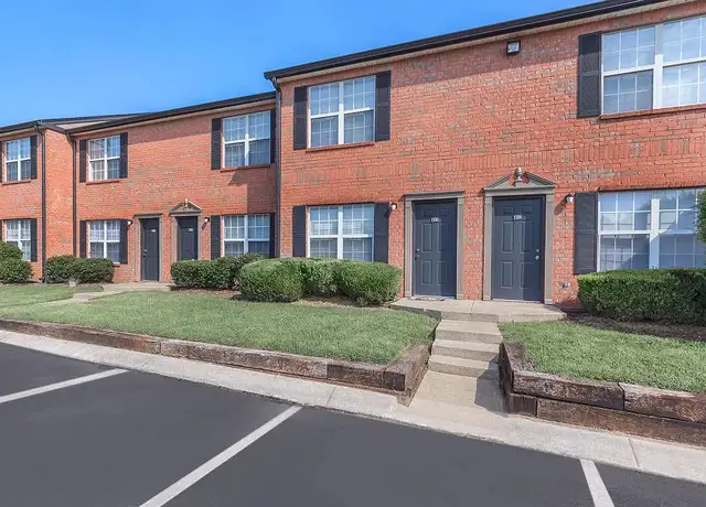 Photo of 1640 W Main St, Lebanon, TN 37087