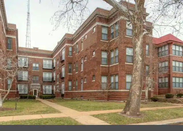 Property at 5675 Waterman Blvd, St. Louis, MO, 63112, 2 beds, 2 baths, [object Object]