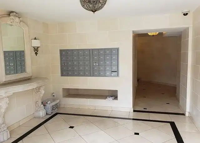Property at The Ritz on Berendo - 341 S Berendo St, Los Angeles, CA, 90020, 1-2 bed, 1-2 bath, [object Object]