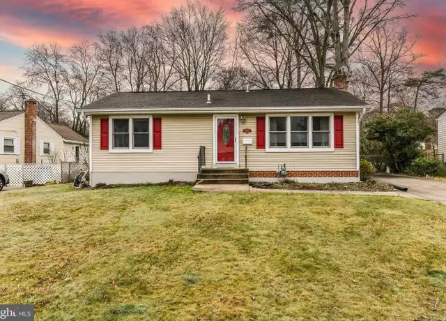 Property at 106 Battle St SW, Vienna, VA, 22180, 5 beds, 3 baths, [object Object]