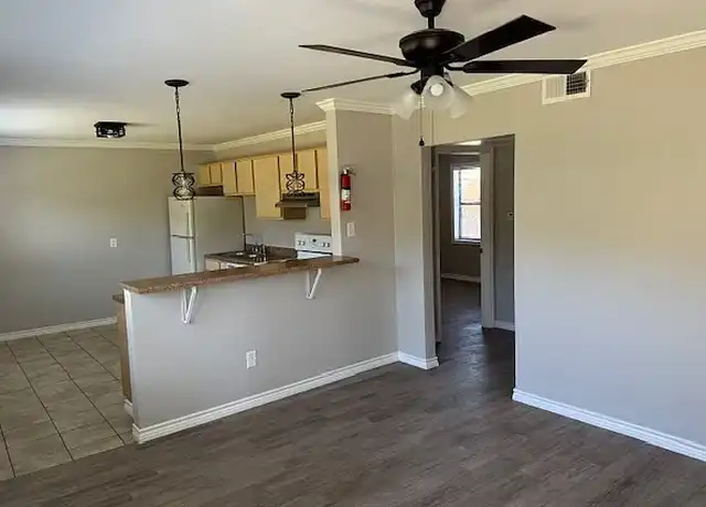 Property at Southmore Commons - 3620 Southmore Blvd, Houston, TX, 77004, 2 beds, 1 bath, [object Object]