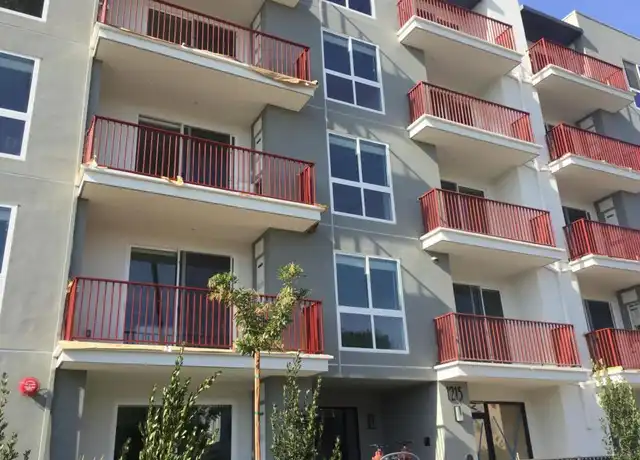 Property at 1215 S Bedford St Unit 401, Los Angeles, CA, 90035, 2 beds, 2 baths, [object Object]