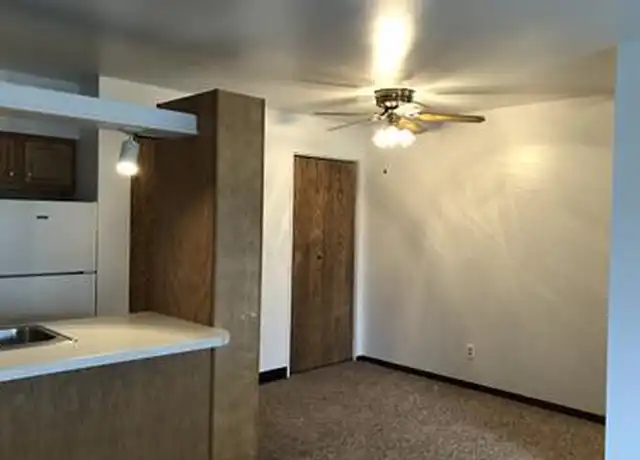 Property at 410 W Jackson St, Livingston, WI, 53554, 2 beds, 1 bath, [object Object]