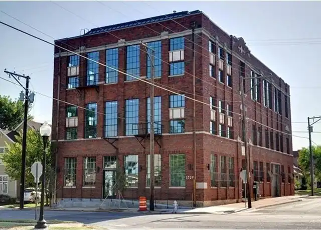 Property at 1329 College Ave Unit 300, Fort Worth, TX, 76104, 2 beds, 2.5 baths, [object Object]