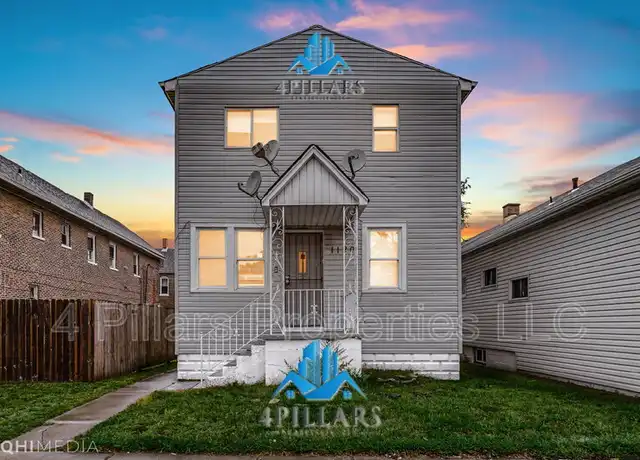 Property at 1120 W 150th St Unit 1F, East Chicago, IN, 46312, 2 beds, 1 bath, [object Object]