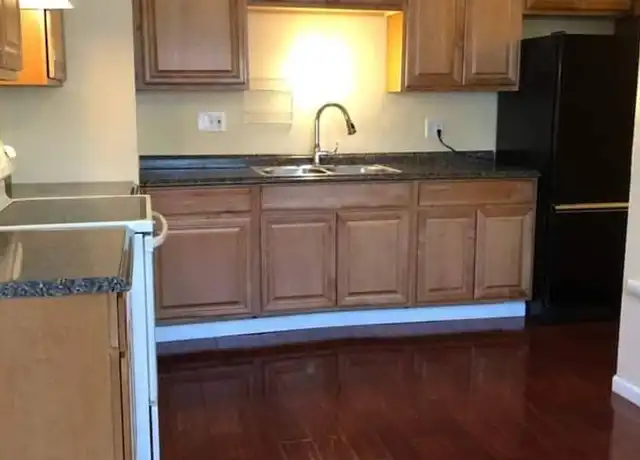 Property at 3303 Sun Valley Ter Unit 3303-6, Rockford, IL, 61103, 2 beds, 1 bath, [object Object]
