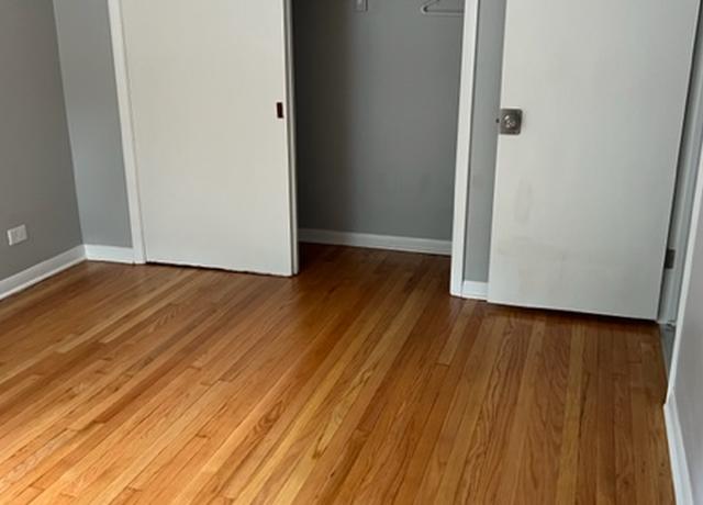 Photo of 9212 S Kedzie Ave Unit BE, Evergreen Park, IL 60805