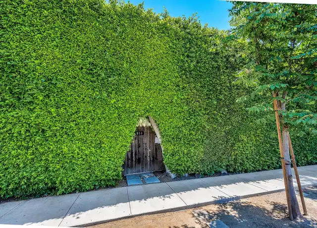 Property at 910 N Hayworth Ave, West Hollywood, CA, 90046, 1 bed, 1 bath, [object Object]